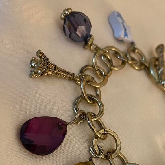 Vintage Travel Charm bracelet with assorted charms jewelry - Picture 6 of 8